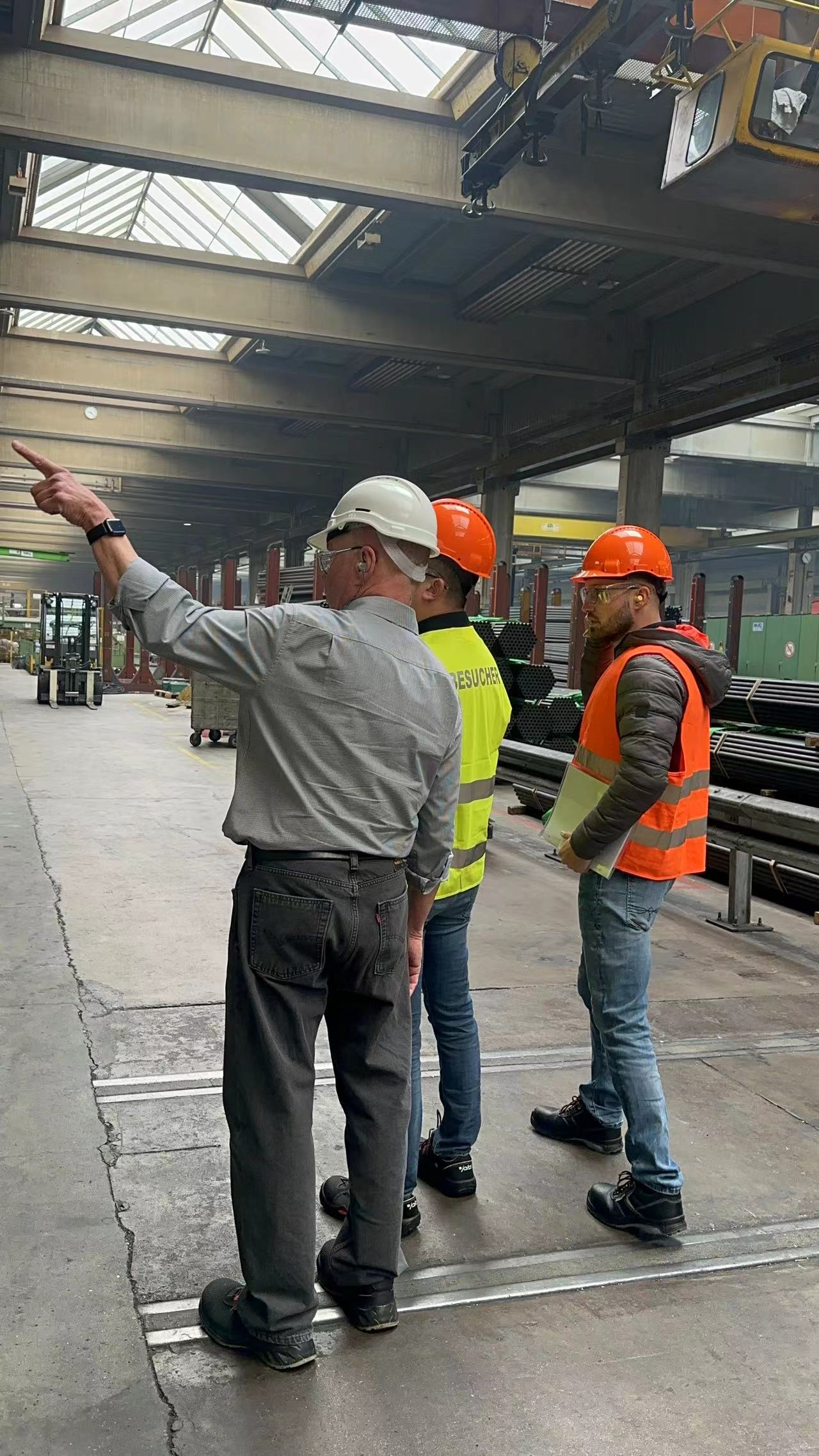 跨國交流 對標提升 推動創新發展